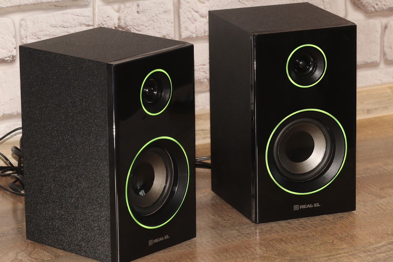 REAL-EL_S-415_acoustic_system