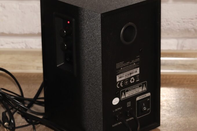REAL-EL_S-415_acoustic_system